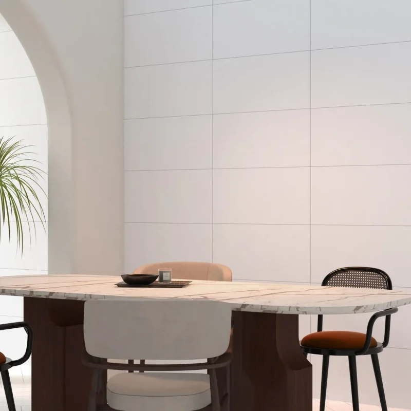 HQ63000_Interior